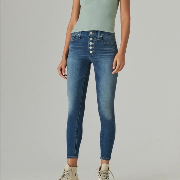 Lucky Brand Bridgette Skinny. Button Fly 6/28 Ankle jeans. Denim. - Picture 11 of 11